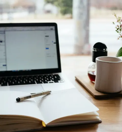 How to Answer „Why Do You Want to Work Here?“ (Sample Answers Included)